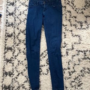 Old Navy Rock Star Super Skinny Jeans 👖